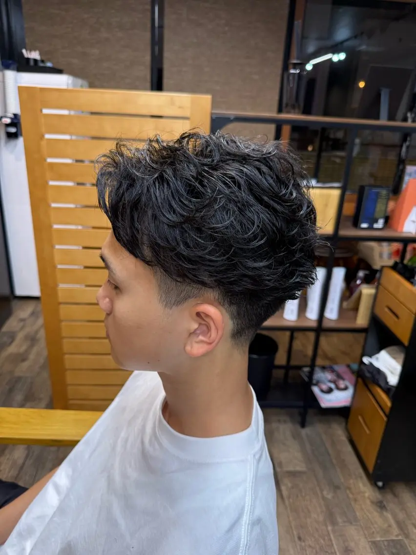 ショート パーマ メンズ SKY FIELD 吾妻のヘアスタイル