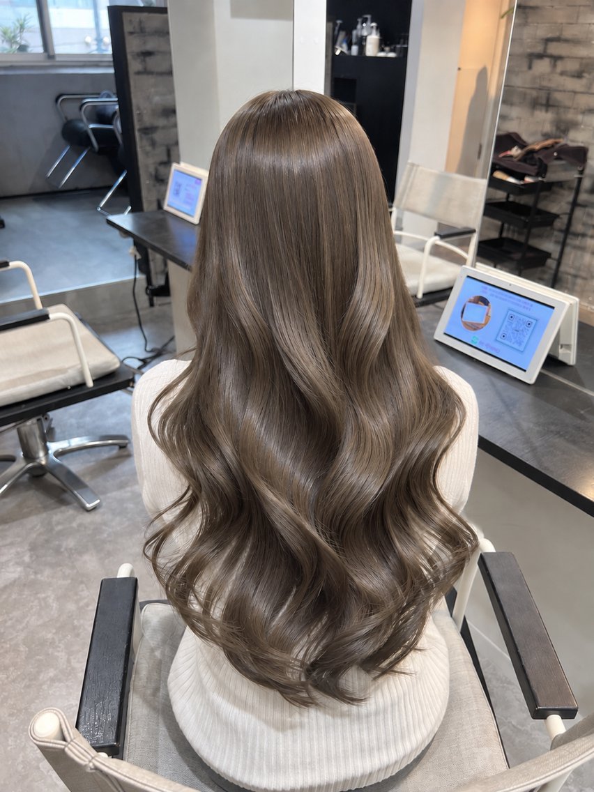 セミロング カラー ヘアアレンジ グレージュ オリーブグレージュ オリーブグレー ヘアカラー トリートメント ヘアセット 髪質改善🫧縮毛矯正 ハイトーン/れんのヘアスタイル