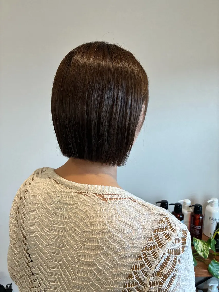 ミディアム カット ヘアカラー トリートメント 西村 花織のヘアスタイル