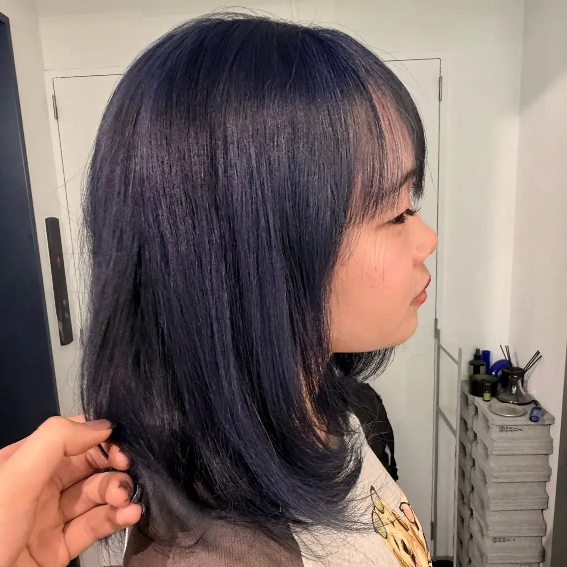 ミディアム カラー ブルーカラー ヘアカラー ヒマリ. ニュアンスヘア/艶のヘアスタイル