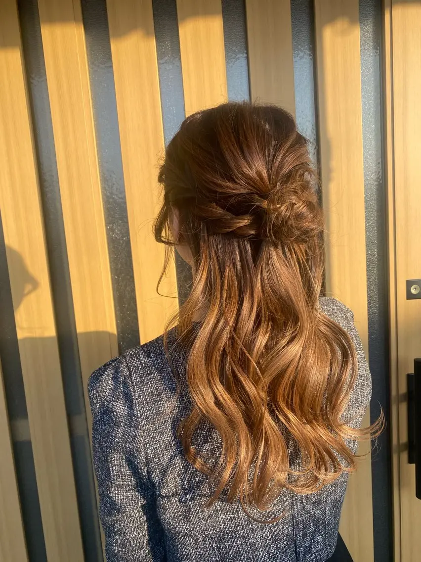 ヘアアレンジ ハーフアップ 結婚式・ブライダル . SHIZUKAのヘアスタイル