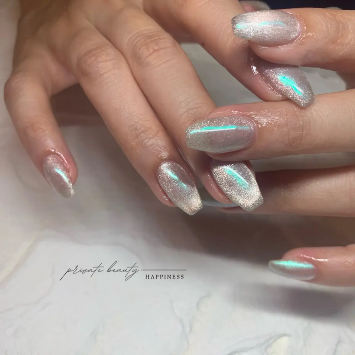 ネイル ジェルネイル ロングネイル マグネットネイル スカルプネイル ネイルチップ ハンドネイル happiness nailのネイルデザイン