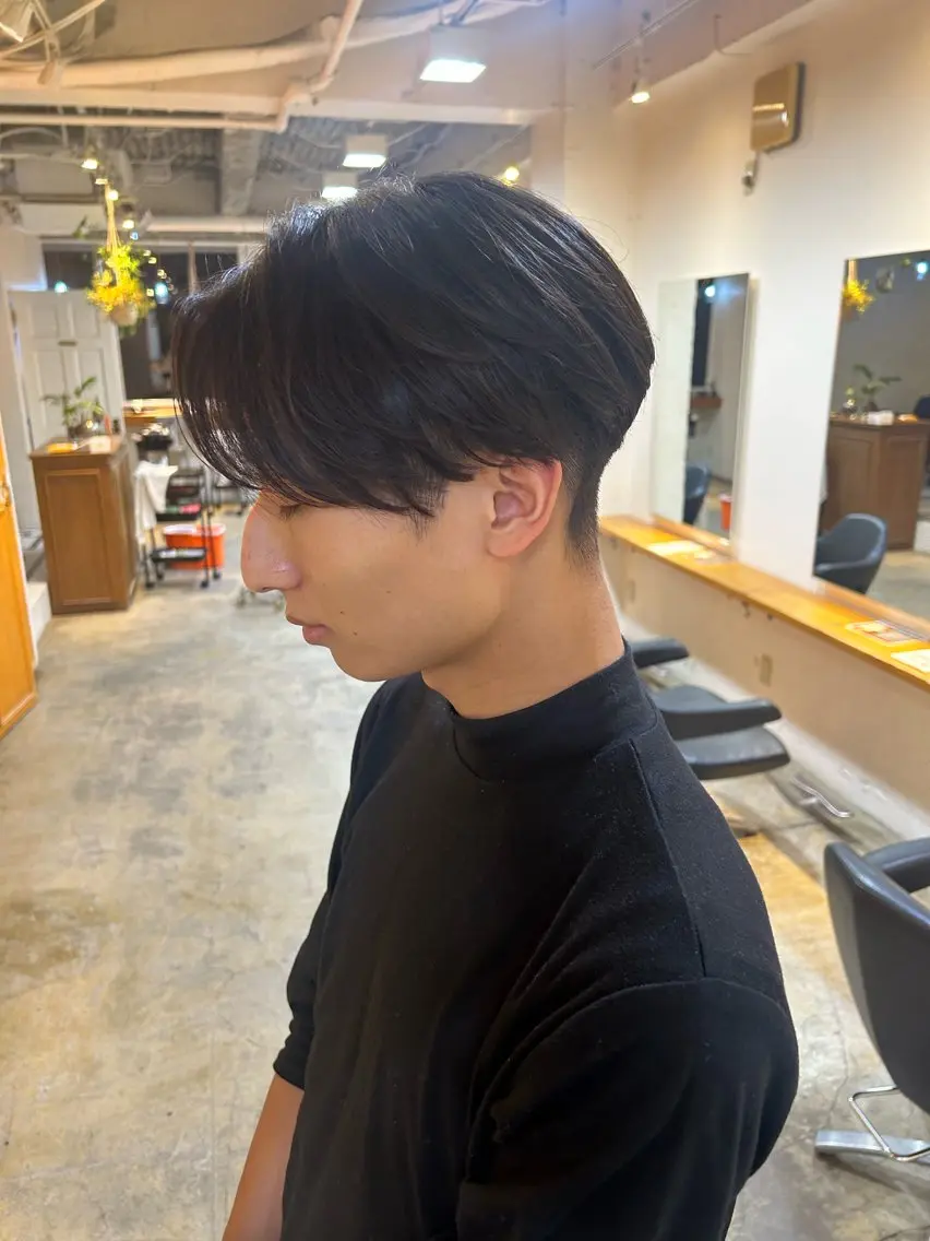 パーマ メンズ ナチュラル大人っぽい スタイル　MAORIのヘアスタイル