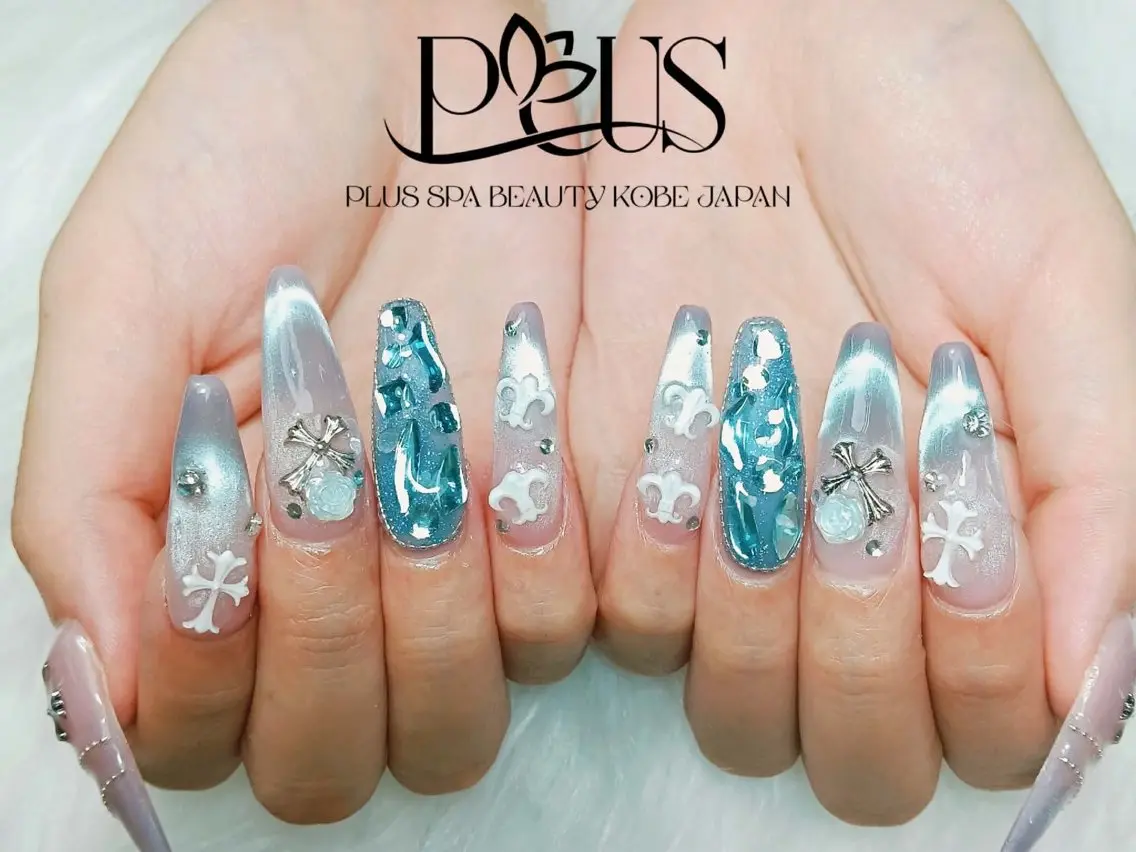 ネイル ジェルネイル 韓国ネイル ニュアンスネイル PLUSSPA HOANGのネイルデザイン