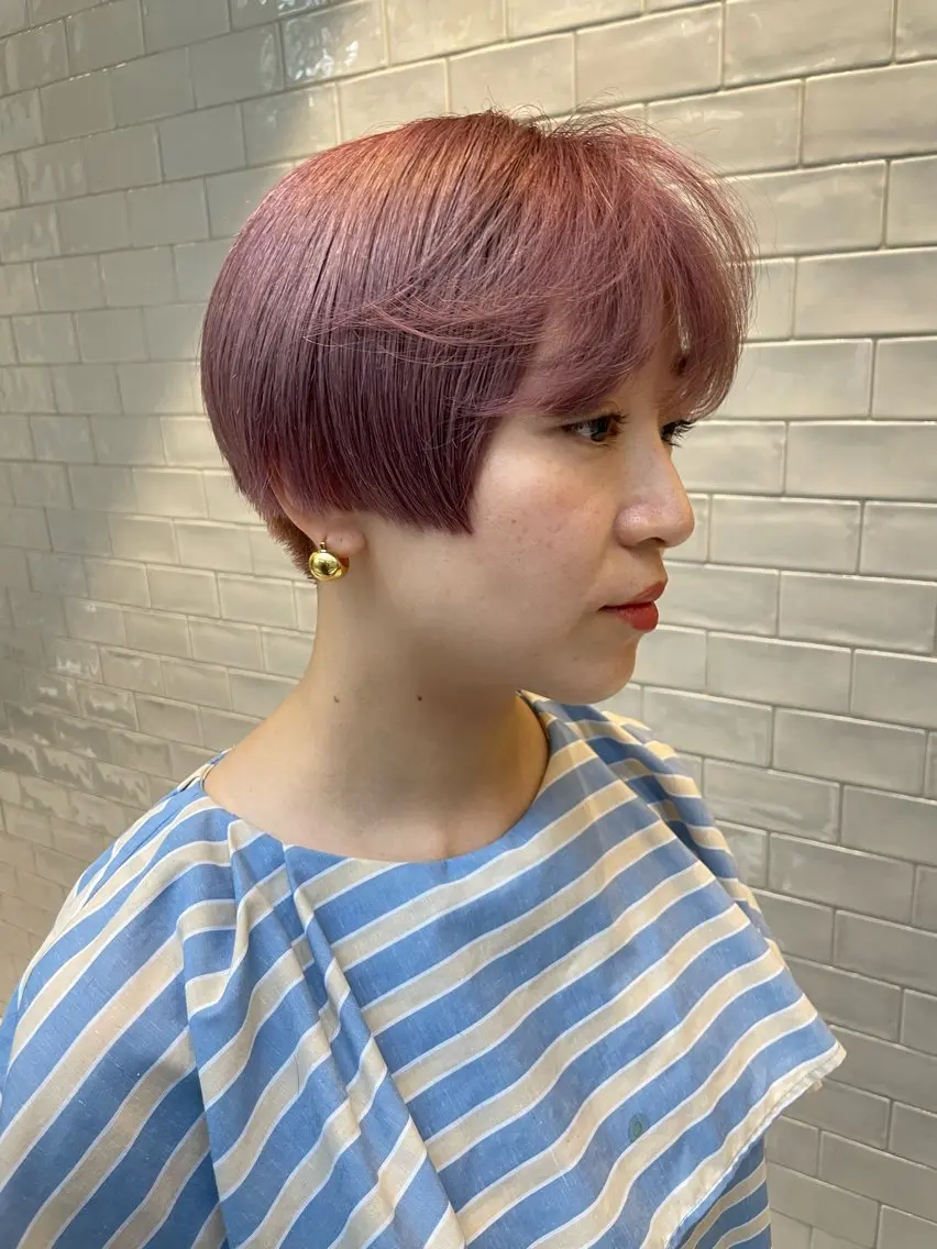 ショート カラー カット ヘアカラー トリートメント ブリーチ🧚 ボブ✍️レイヤーのヘアスタイル