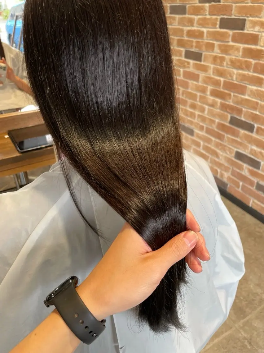 ロング パーマ 平岡 愛望のヘアスタイル