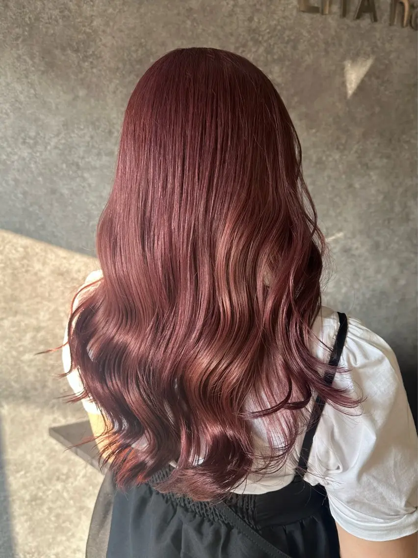 ロング カラー ブリーチ ラベンダーカラー ラベンダーピンク ピンクカラー ヘアカラー 徳永 瑚心のヘアスタイル