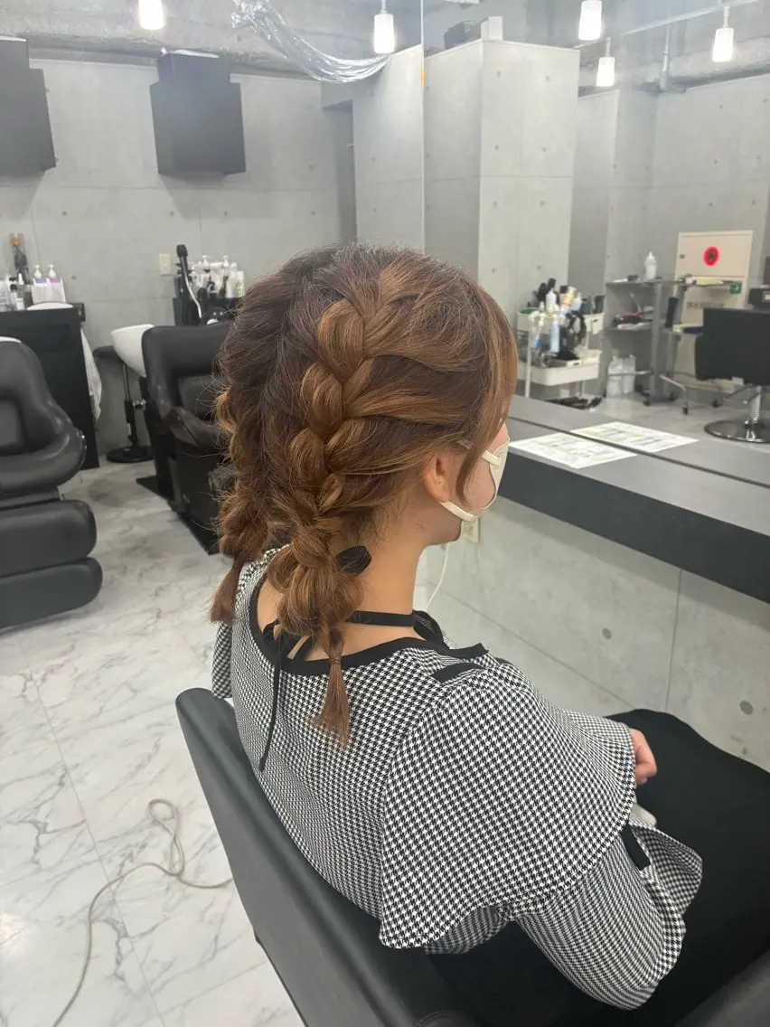 セミロング ヘアセット Endearing 🌟銀座のヘアスタイル