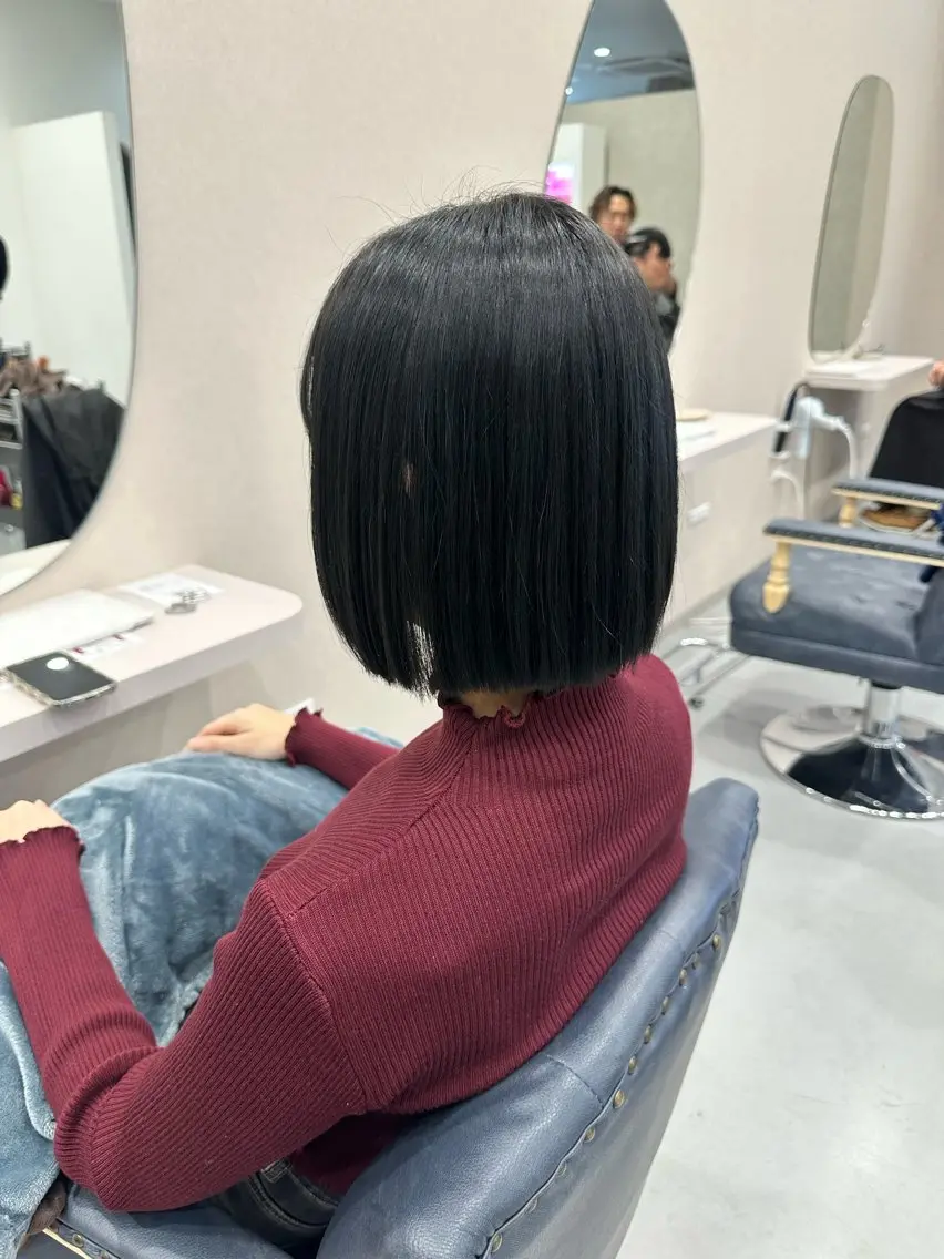 ショート 切りっぱなしボブ ボブ 🎀レイヤー艶カラー Konatsu🌻のヘアスタイル