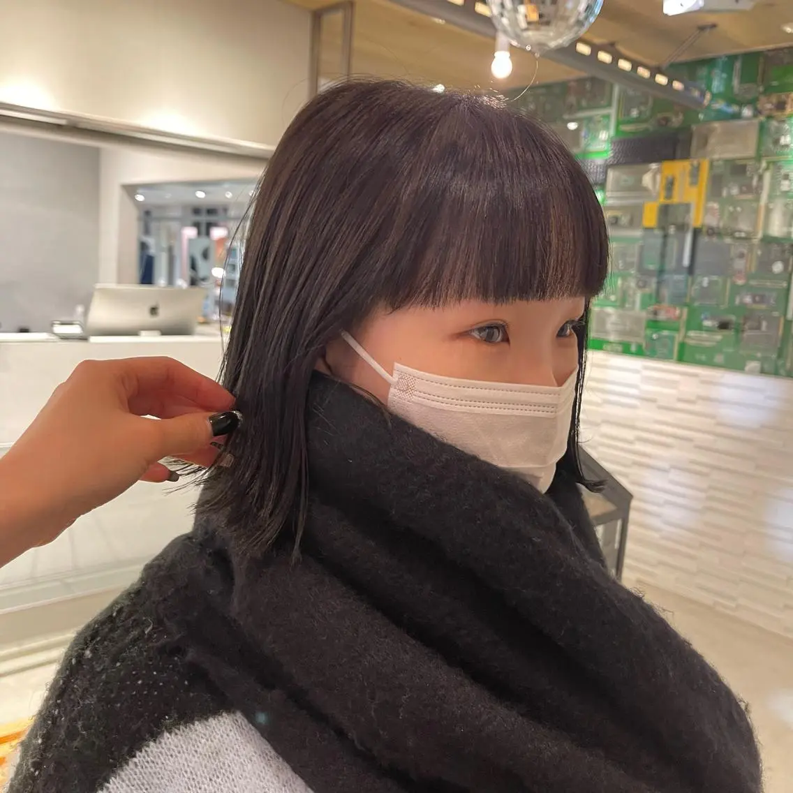 ショート カラー ボブ 外ハネヘア nameless miichiのヘアスタイル