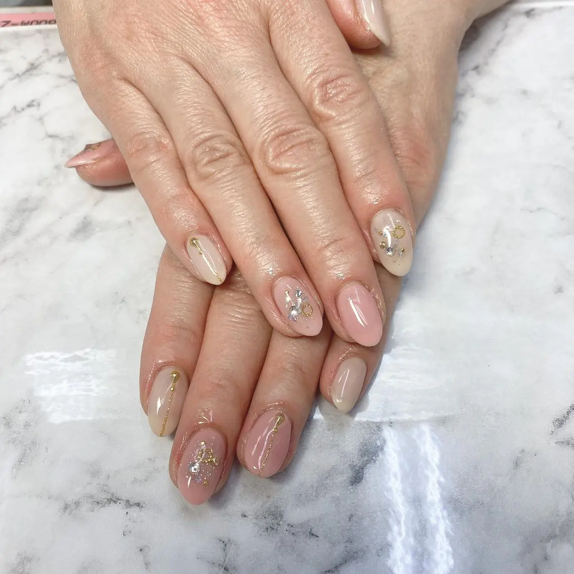 ネイル NORA nail UMEDA MAIのネイルデザイン