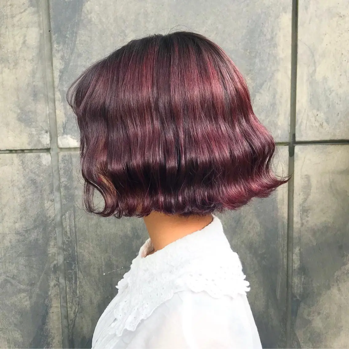 ショート カラー ブリーチ ピンクカラー バイオレットカラー タンバルモリ ムルギョル巻き K-POP好き美容師 🇰🇷Kai.Yのヘアスタイル