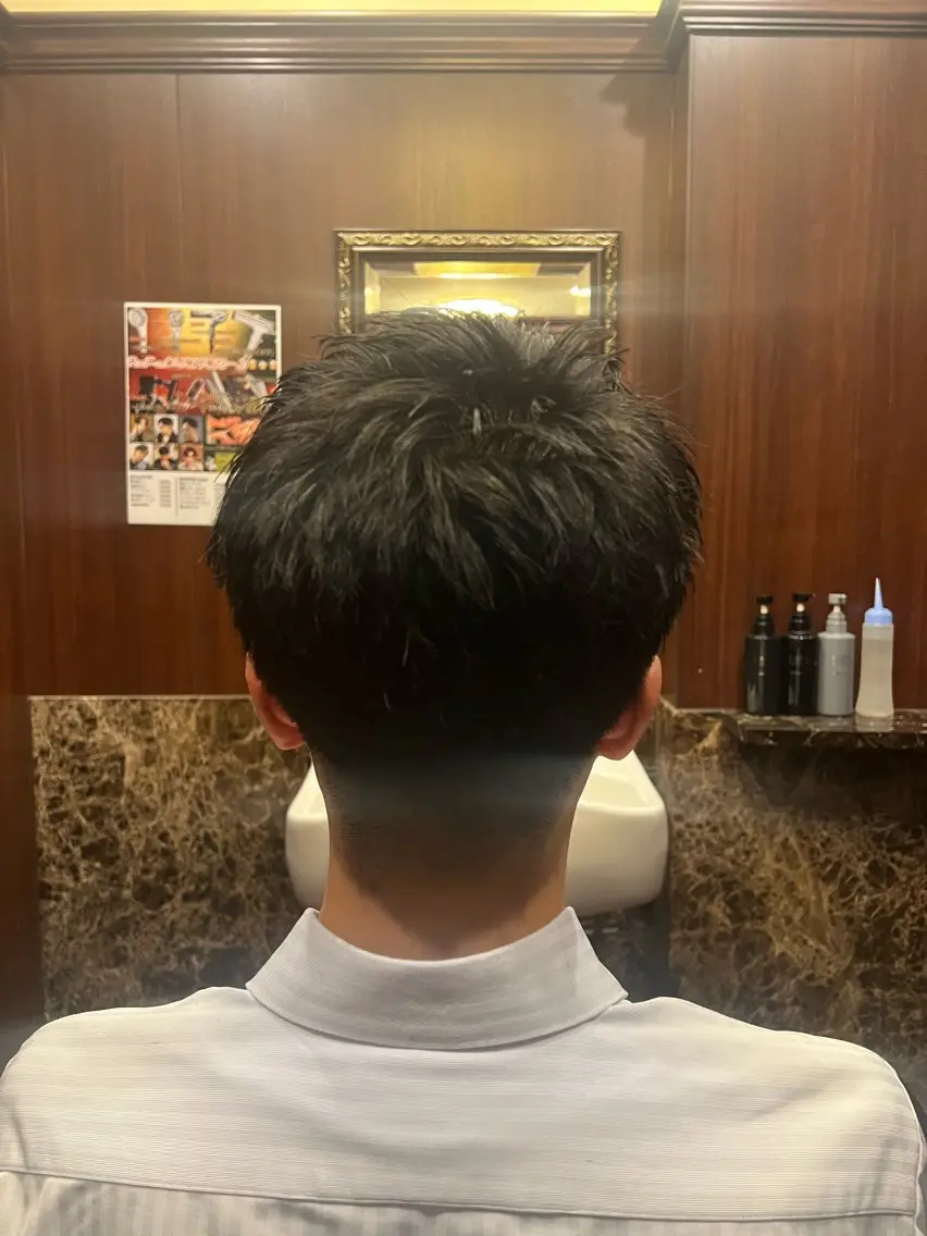 ショート 秋山 琳太のヘアスタイル