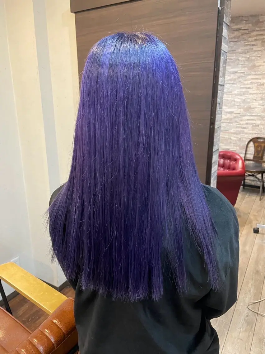 ロング カラー ブリーチ 中川原 大介のヘアスタイル