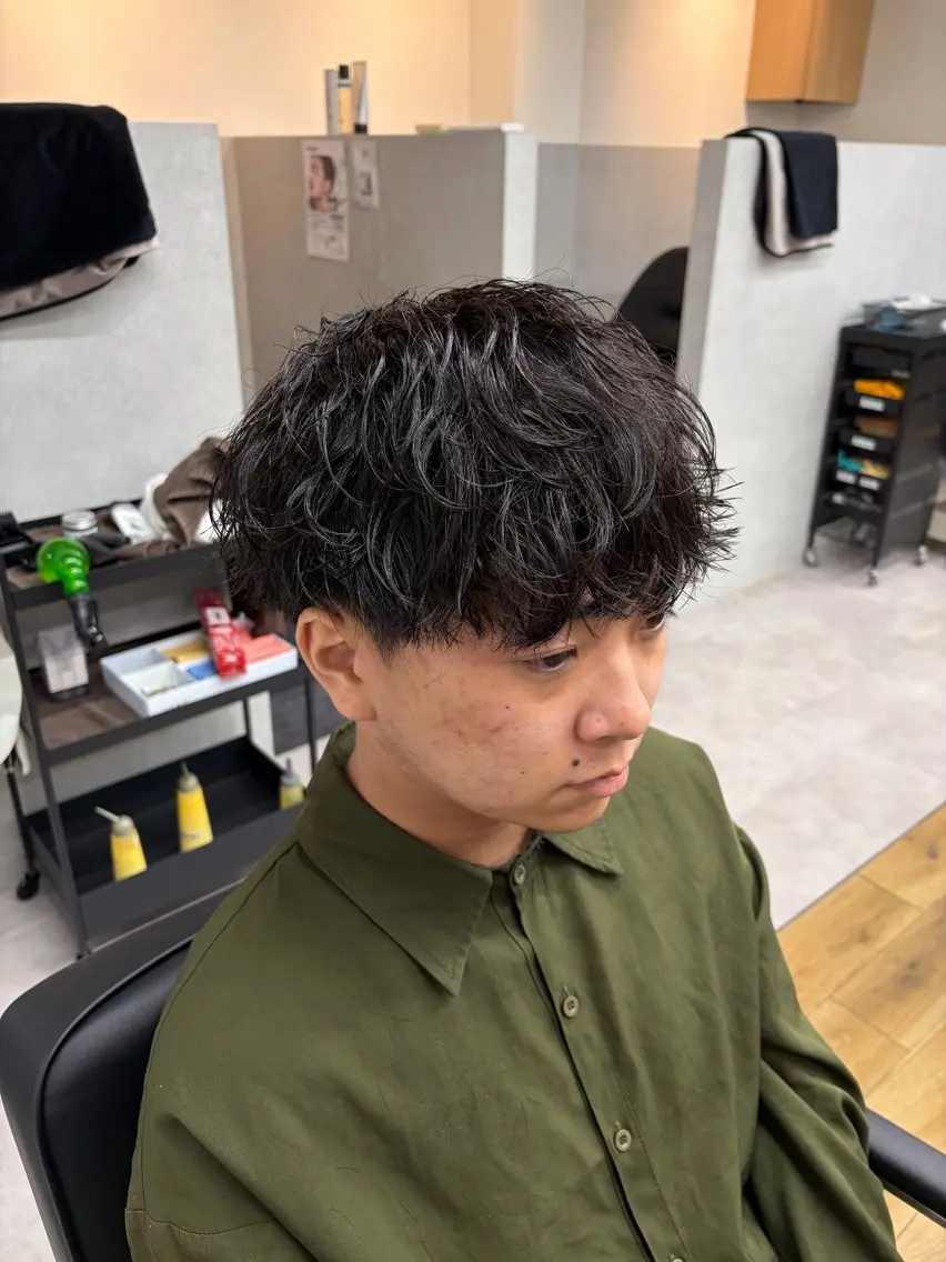 ショート パーマ メンズ カット パーマ メンズ特化･フェザー パーマ コウタロウのヘアスタイル