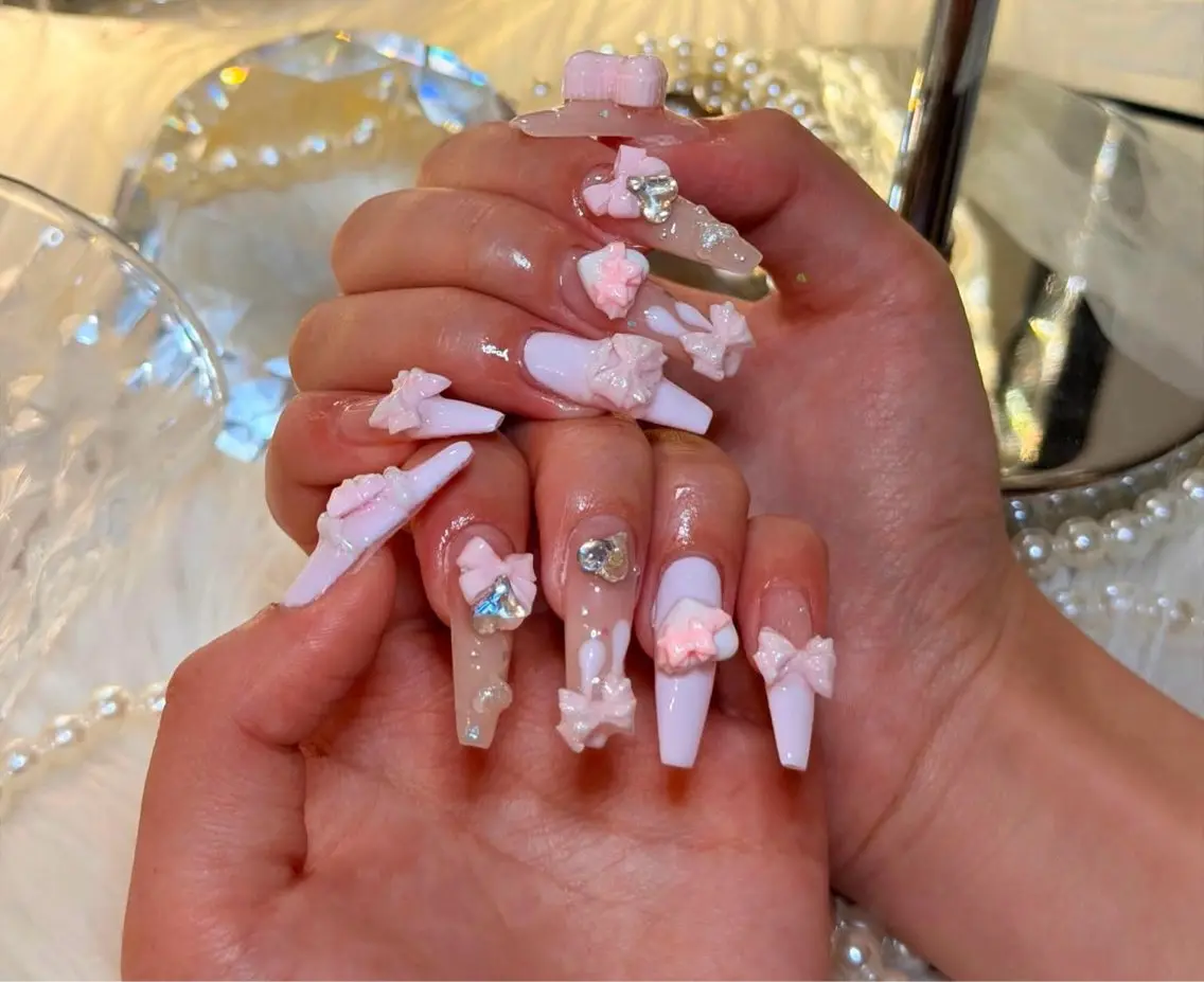 ネイル ハンドネイル Rinaky Amee Nailのネイルデザイン