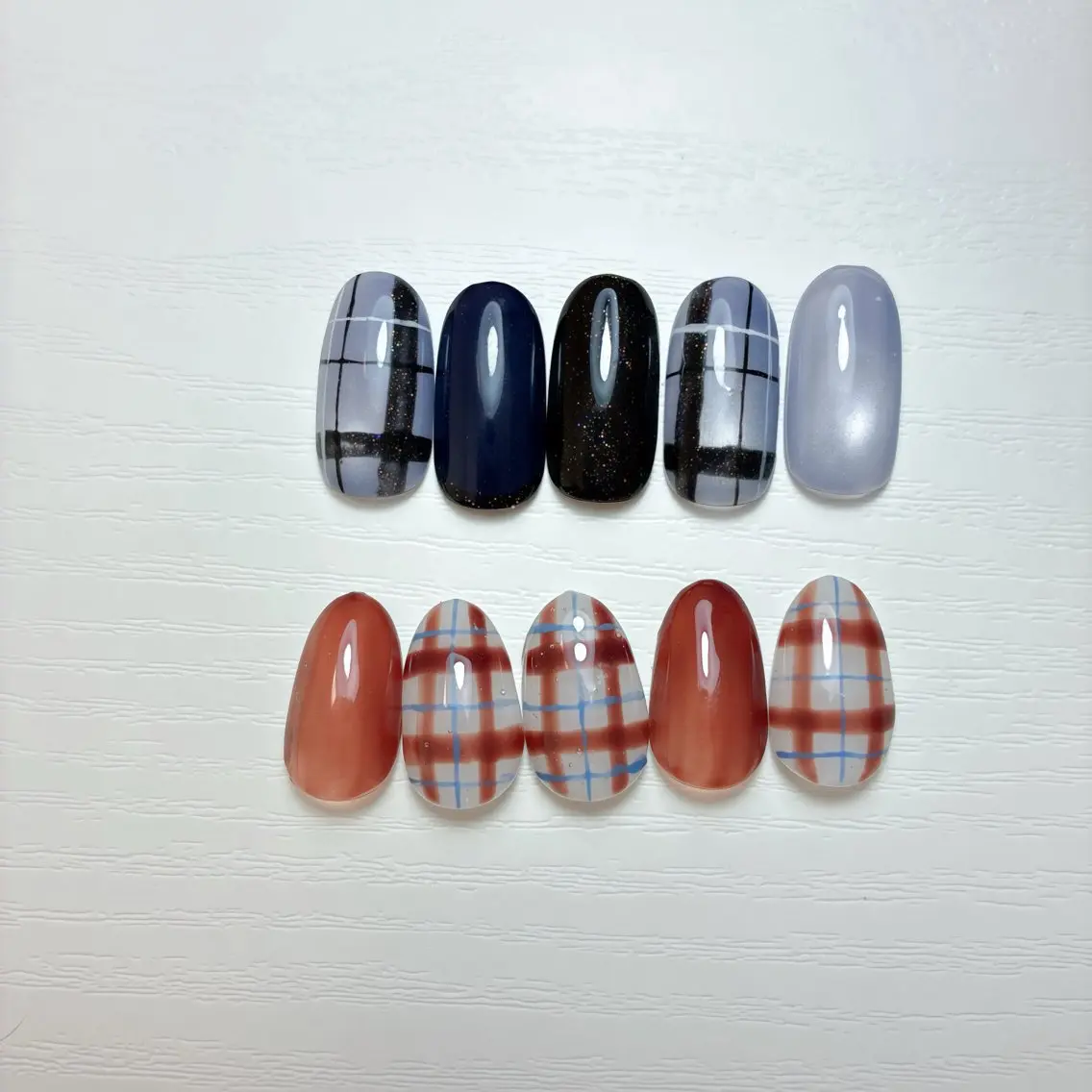 ネイル フットネイル 氷ネイル・うるうるネイル マグネットネイル ニュアンスネイル シンプルネイル ハンドネイル nail salon anoneのネイルデザイン