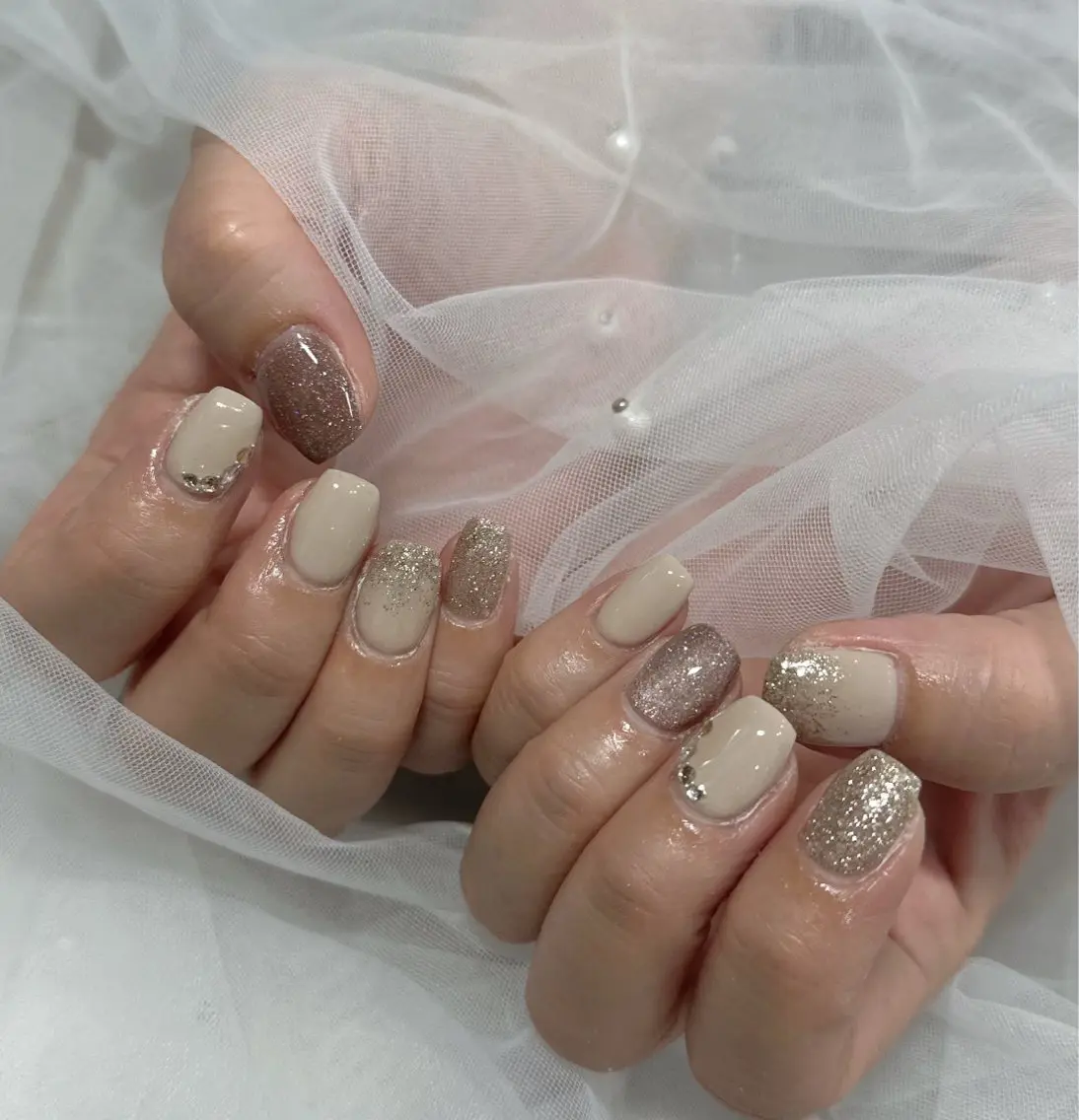 ネイル ハンドネイル フットネイル LAVISH nanamiのネイルデザイン