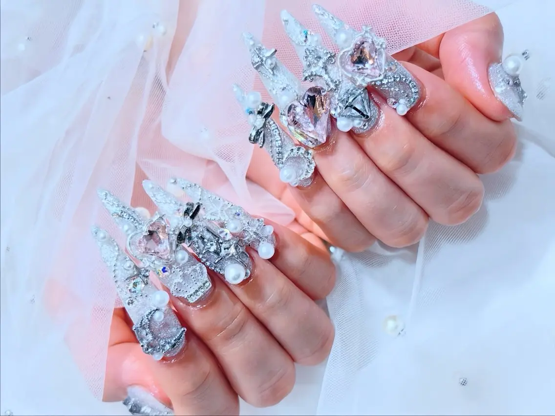 ネイル べっ甲ネイル チークネイル フラッシュネイル フラワーネイル フットネイル ハンドネイル Rin Nail Shinokuboのネイルデザイン