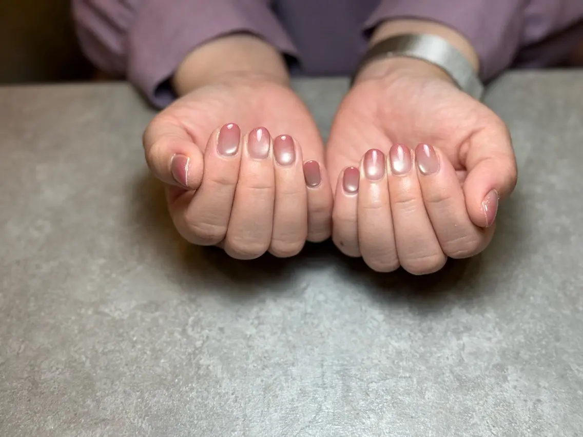 ショート Glossynail 〜爪屋〜のネイルデザイン