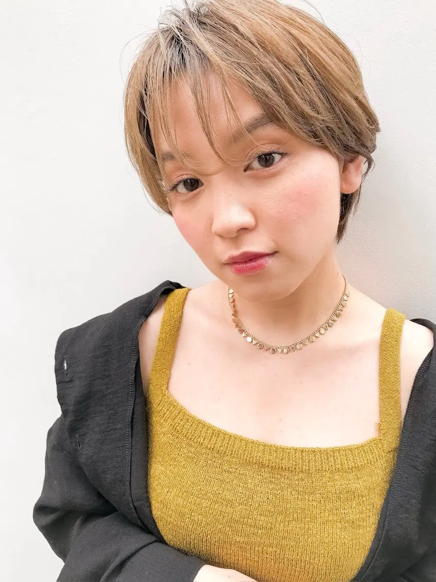 ショート liberte渋谷 officialのヘアスタイル