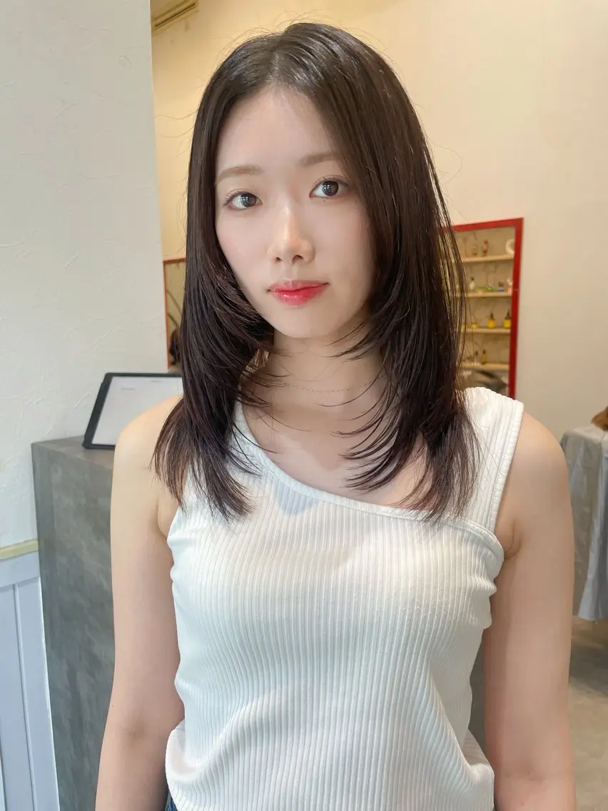 セミロング 顔まわりレイヤー 顔周りカット レイヤーカット 小顔カット 🌈高田大夢似合わせ 透明感カラー🌈のヘアスタイル