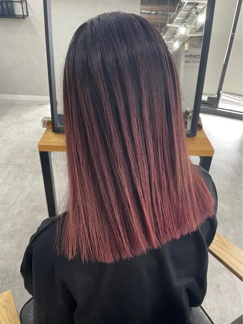 ミディアム レイヤーカット 梅田韓国ヘア kiara🩷彡のヘアスタイル