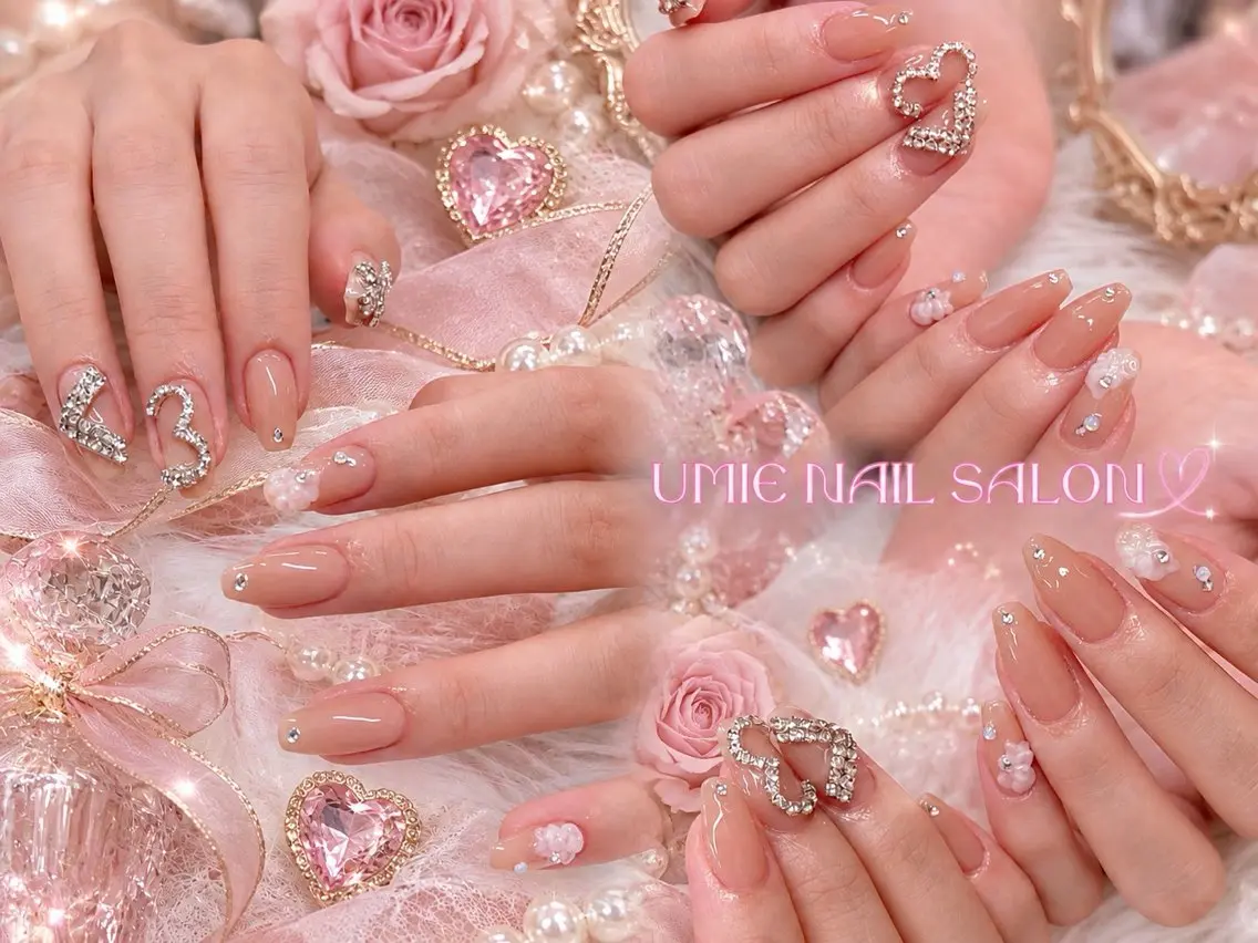 ネイル フットネイル フレンチネイル ジェルネイル ガラスフレンチ マグネットネイル ハンドネイル UMIE NAIL SALONのネイルデザイン