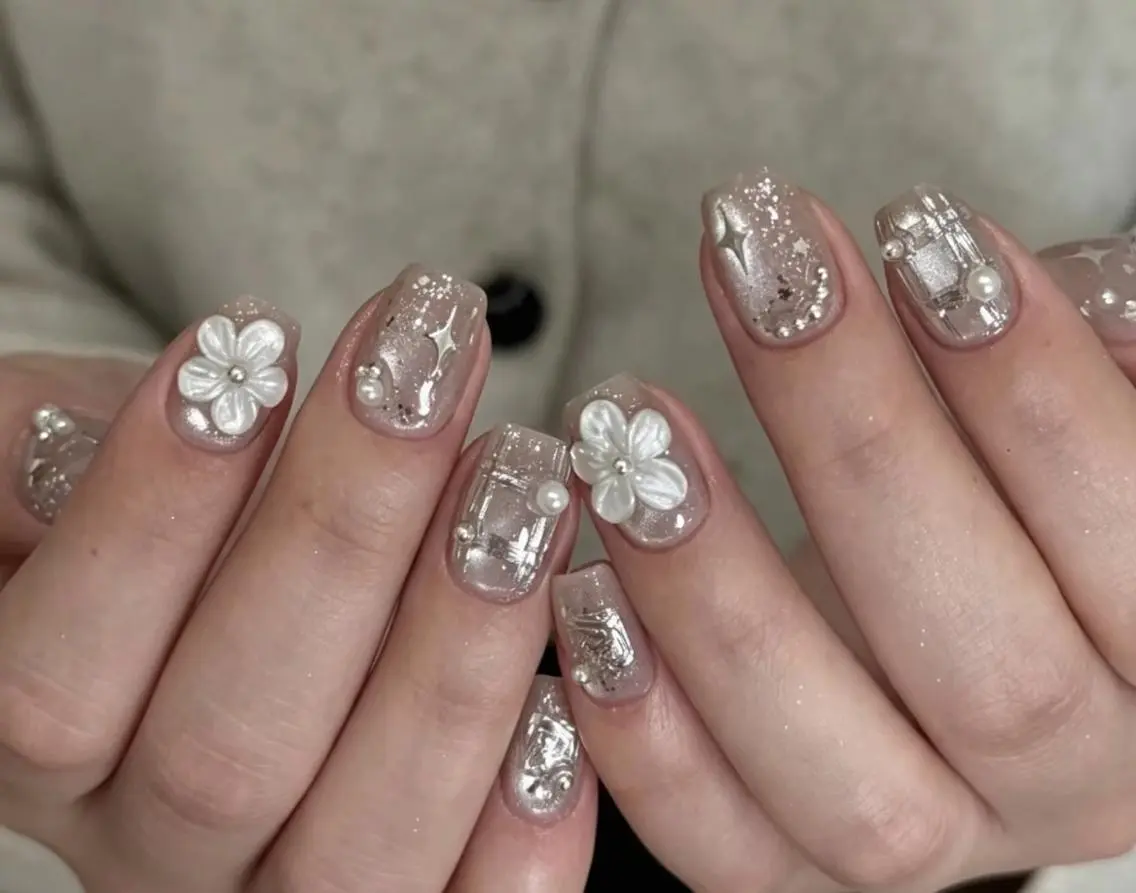 ネイル ハンドネイル 🎀 KiKi_nailのネイルデザイン