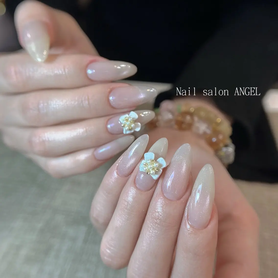 ネイル 氷ネイル・うるうるネイル キラキラネイル マグネットネイル リボン シンプルネイル ハンドネイル ANGEL Riaのネイルデザイン