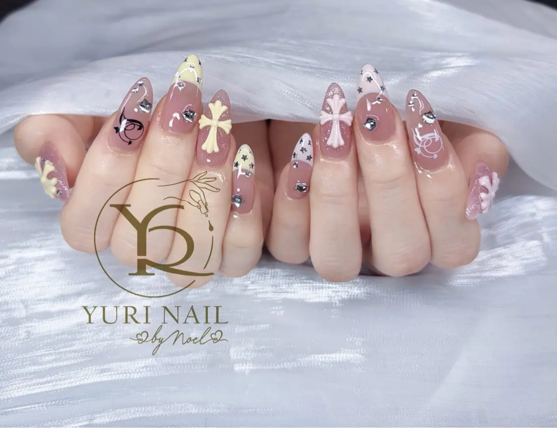ネイル ハンドネイル YURI Nail NARITAのネイルデザイン