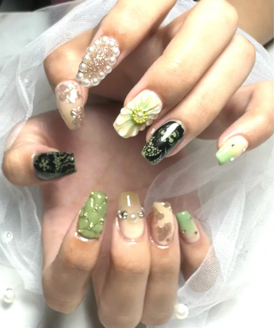 ネイル アートネイル 持ち込み ハンドネイル Nailist Erikaのネイルデザイン