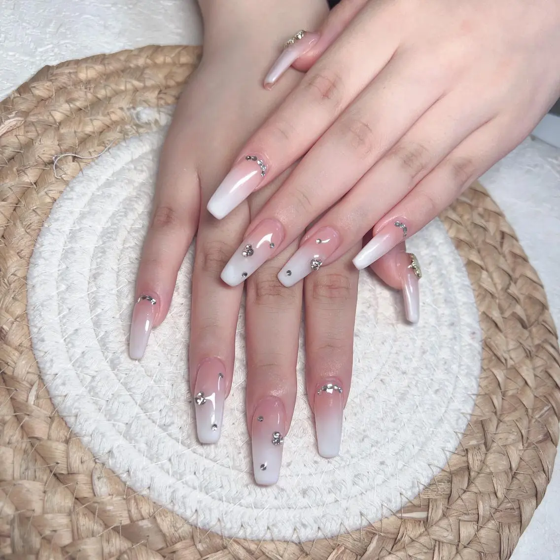 ネイル ハンドネイル M 🌷Nail 長さだし専門店のネイルデザイン