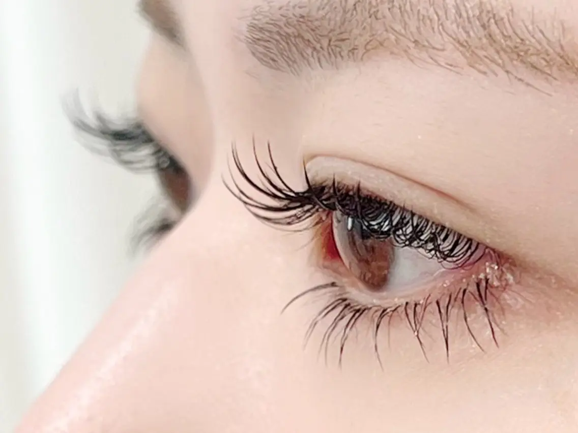 🌹ミニモ限定🌹 LEDフラットラッシュ120本 オフ.コーティング込みの写真