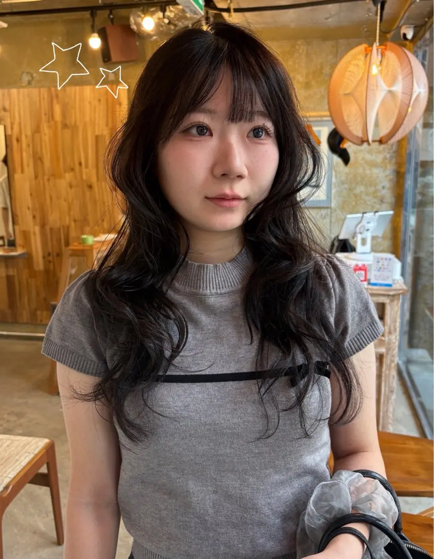 ロング トリートメント ヘアカラー 柳瀬 和香奈のヘアスタイル