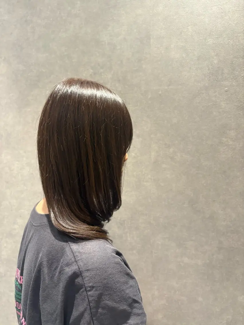 セミロング カラー 透明感カラー ヘアカラー 透明感カラー🫧胸元 彩那🩰ྀིのヘアスタイル