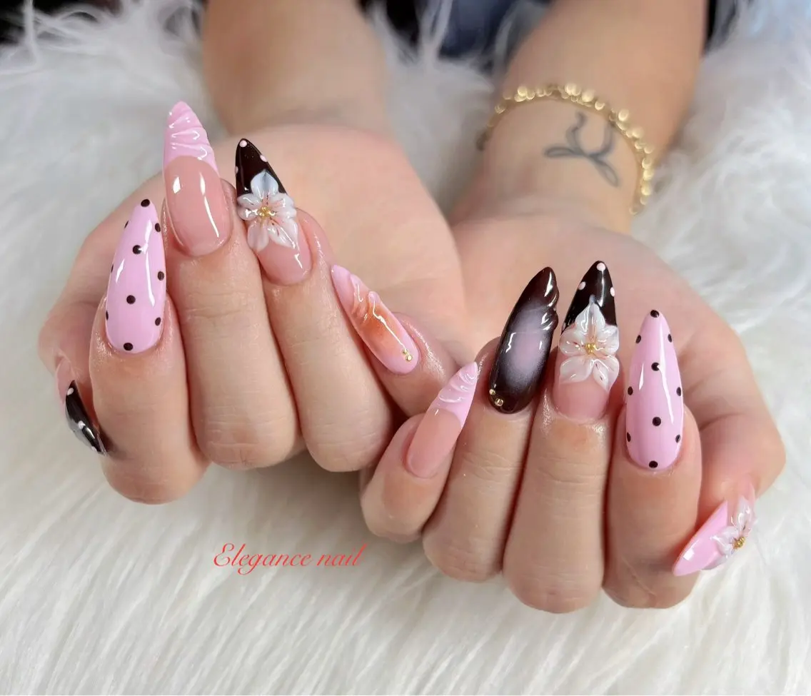 ネイル Elegance Nail本厚木店舗のネイルデザイン