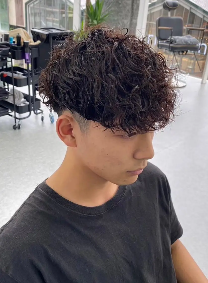ショート カット ヘアカラー パーマ 縮毛矯正 トリートメント ヘッドスパ ヘアセット DEW デューのヘアスタイル