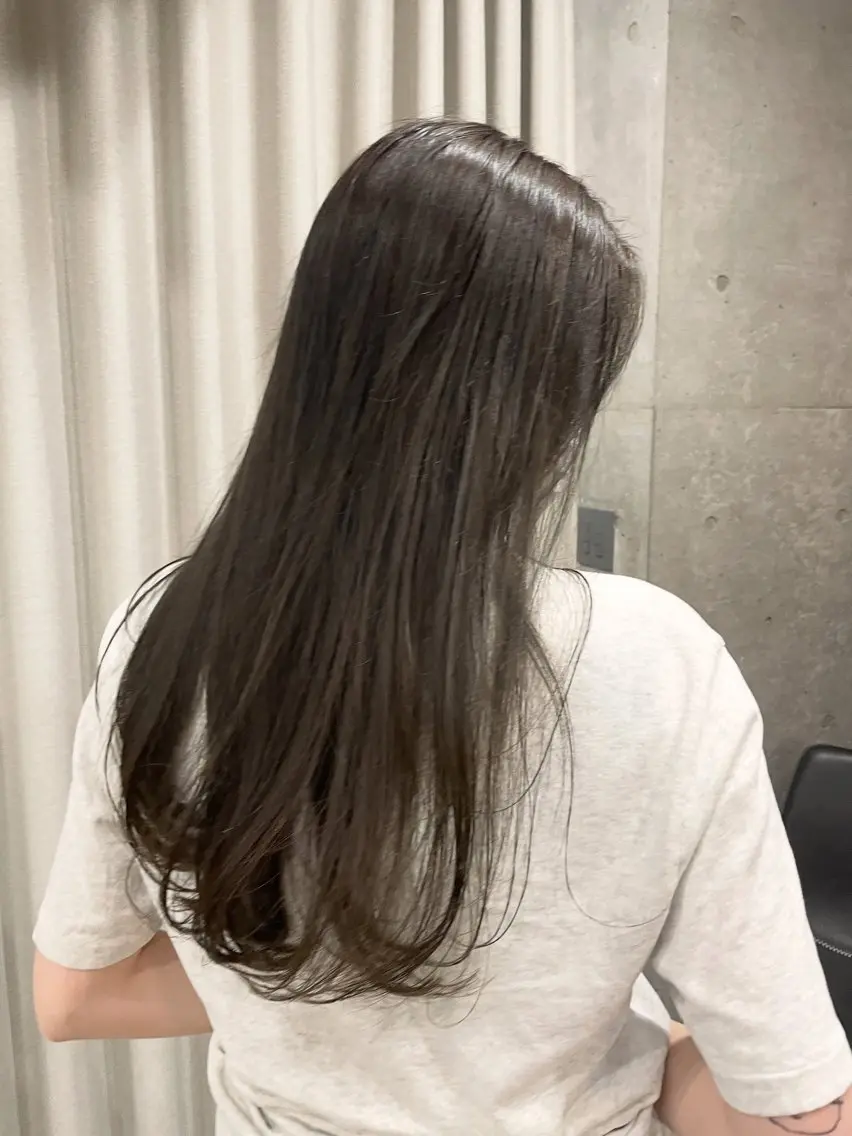 ロング カラー カット ヘアカラー 表参道🌿赤み消し カラー/チナツのヘアスタイル