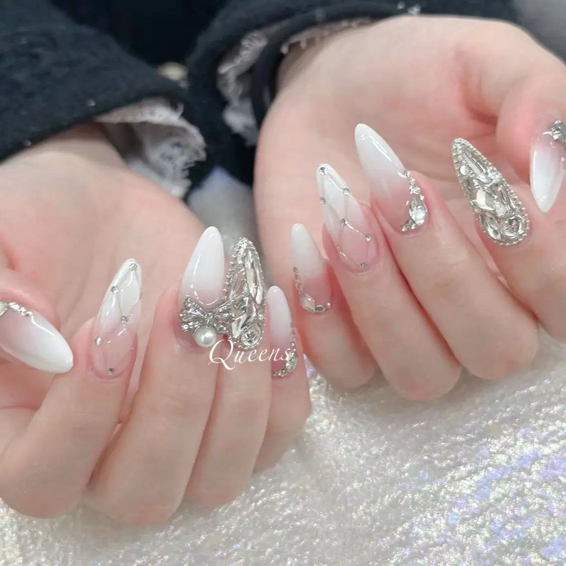 ネイル ハンドネイル Queens ひなのネイルデザイン