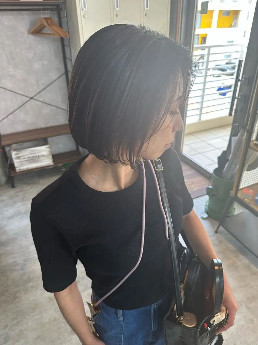 ショート 切りっぱなしボブ ショートボブ ハンサムショート 丸みショート ボブ モテ髪/ボブ/ショー ト/アダチフウトのヘアスタイル