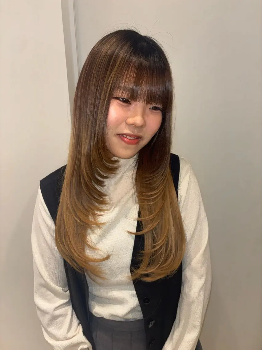 ロング レイヤーカット 藤井 日向のヘアスタイル
