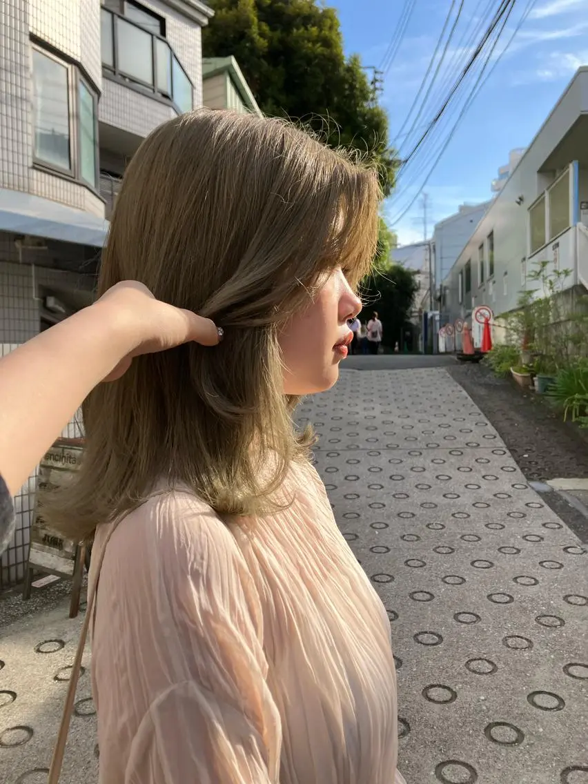 『カットカラー』🎀ワンカラー➕ミディアムカット✂️の写真