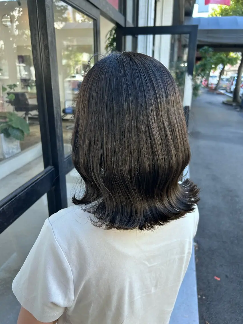 ミディアム カラー アディクシーカラー オレンジ ヘアカラー トリートメント sol. ayakaのヘアスタイル
