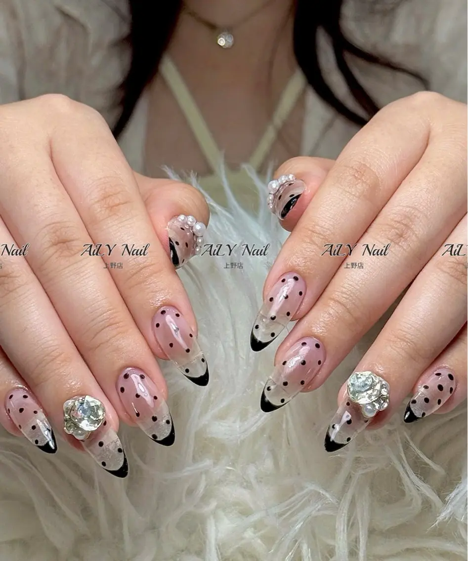 ネイル アートネイル ジェルネイル マグネットネイル ニュアンスネイル シンプルネイル ハンドネイル AiLy Nail 上野店のネイルデザイン