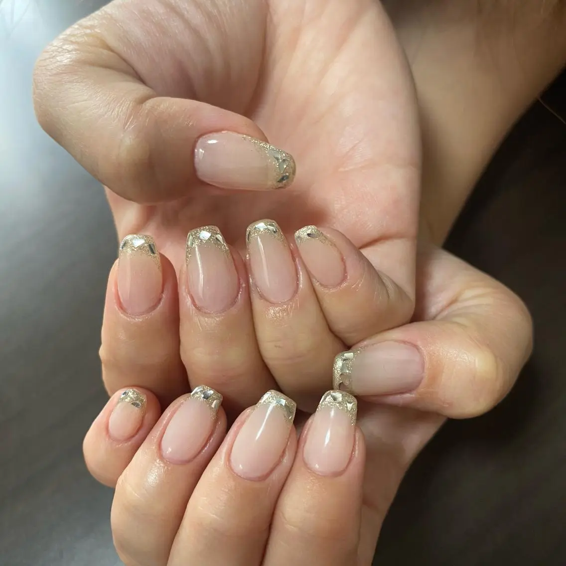 ネイル フレンチネイル ガラスフレンチ シンプルネイル ハンドネイル Ulu Nail 🌱MOMOKAのネイルデザイン