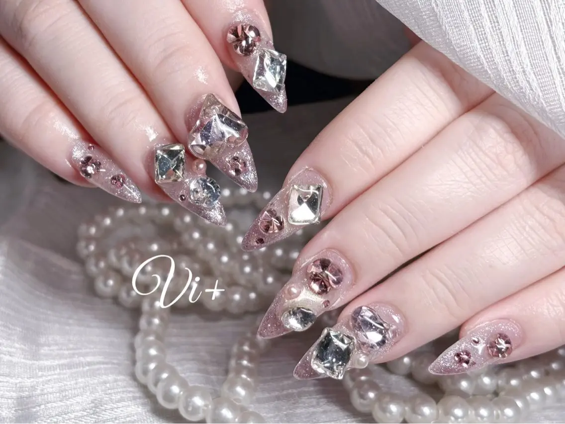 ネイル ハンドネイル ✨Nailsalon Vi+✨のネイルデザイン