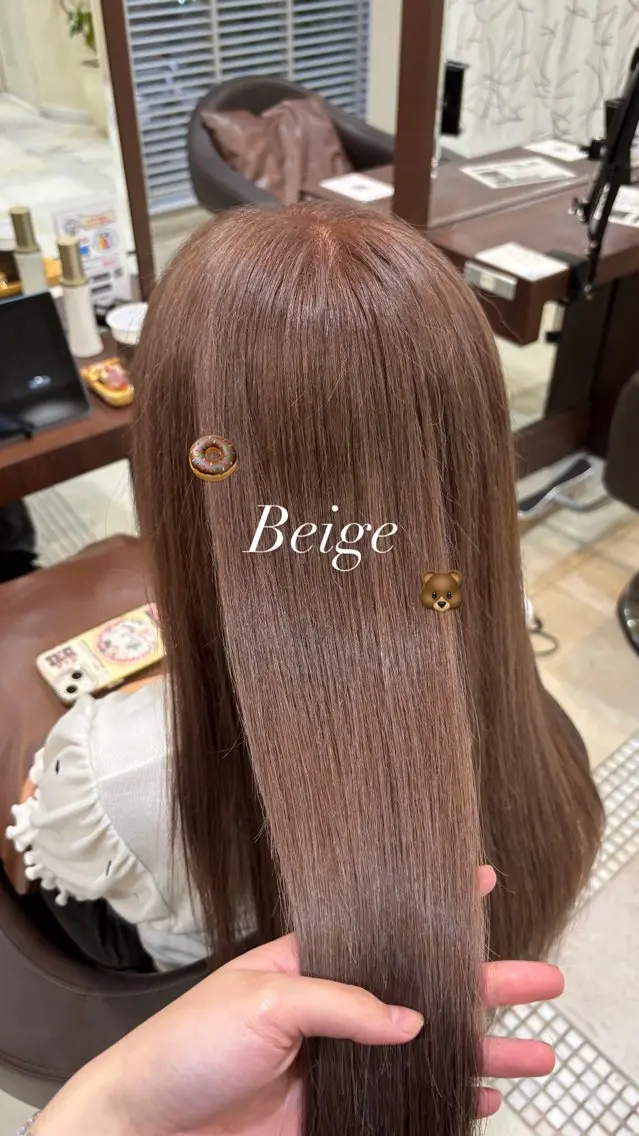 セミロング ベージュ/ピンク IBUKI🍒のヘアスタイル