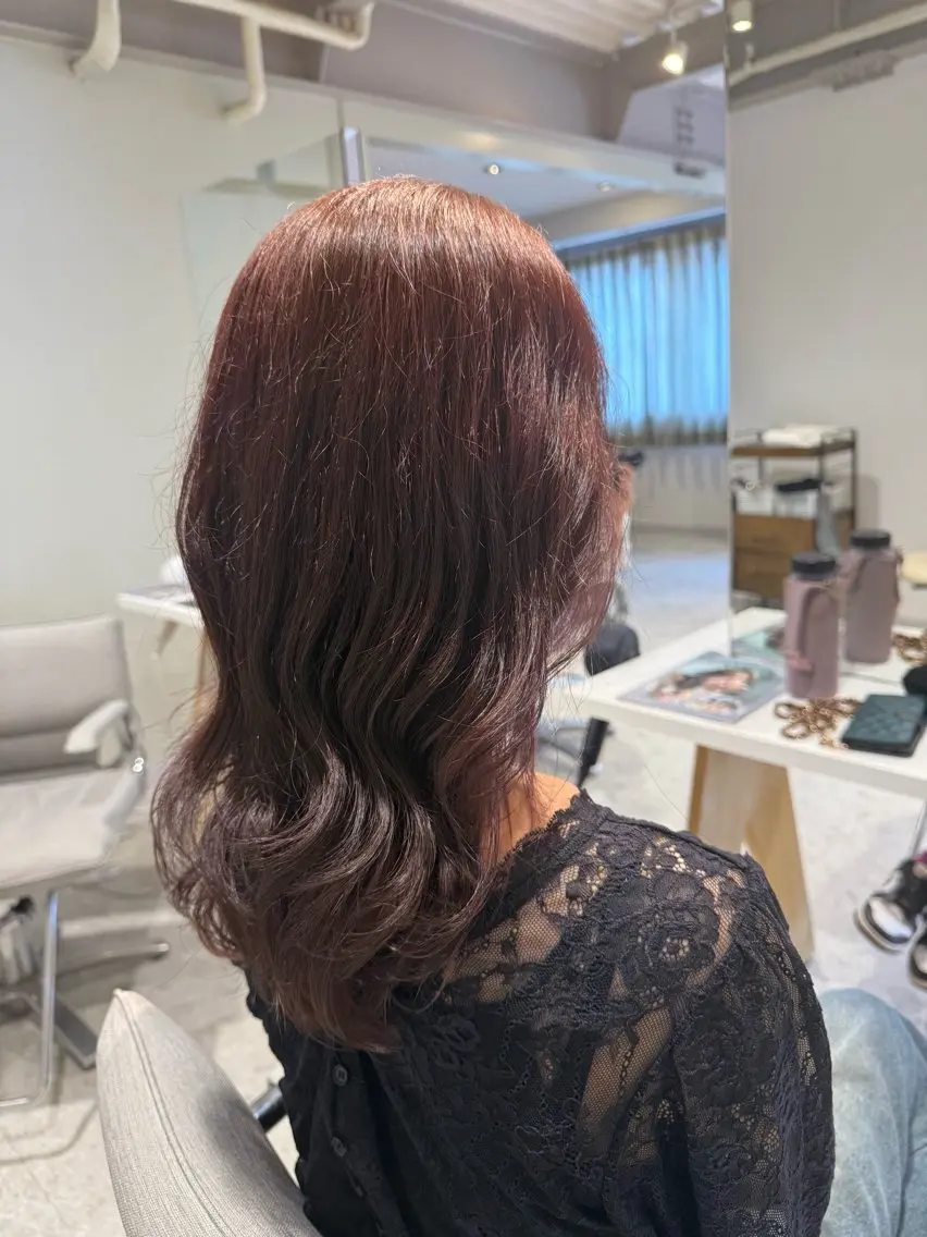 ミディアム カット ヘアカラー 髪質改善／似合わせ ／芝　圭佑のヘアスタイル