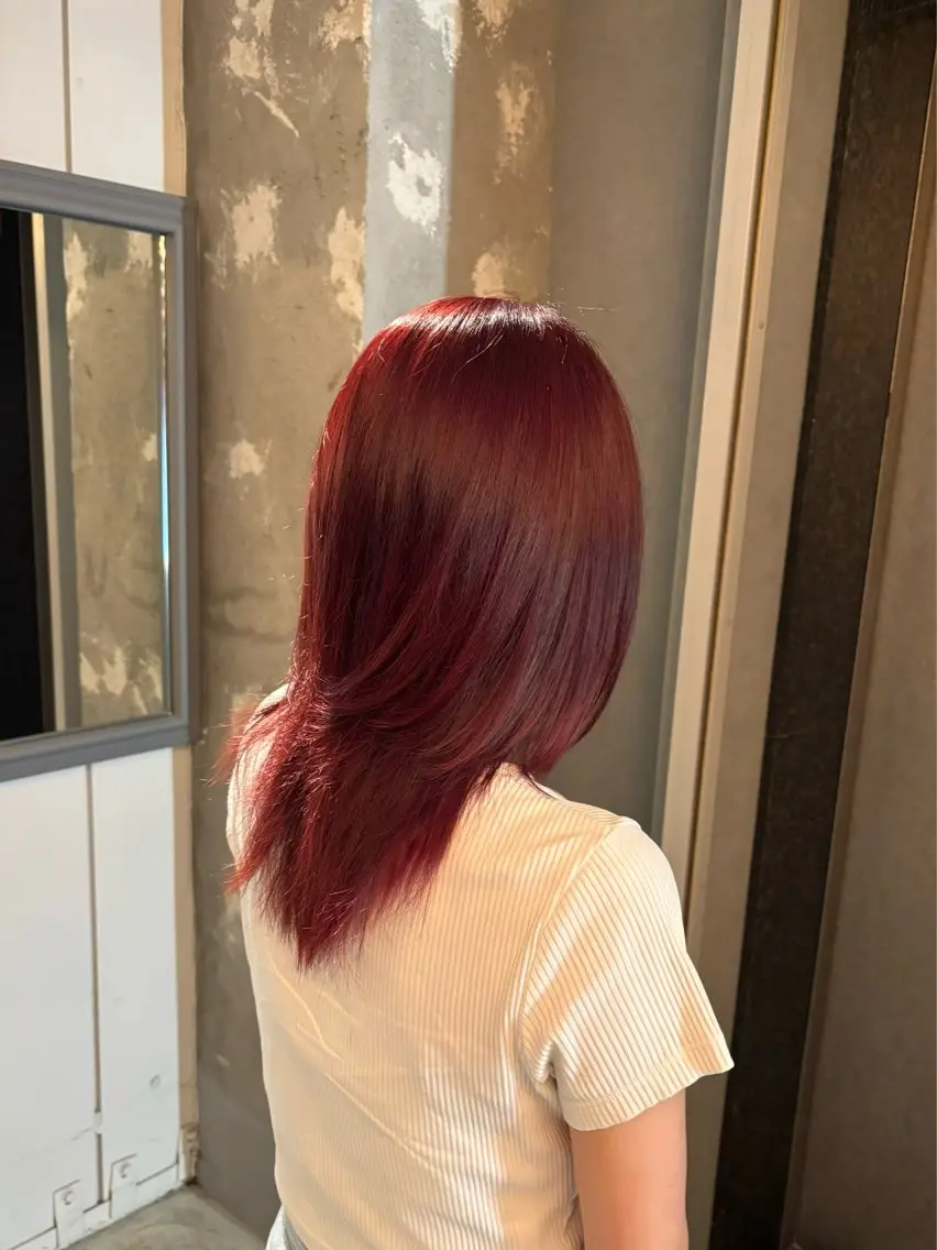 セミロング カラー ブリーチ 関口 玲那のヘアスタイル